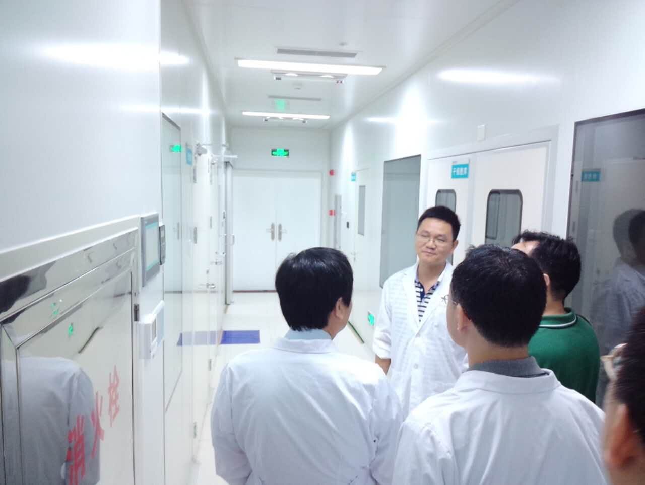 省内专家莅临湖南省人体细胞组织工程研究中心参观考察